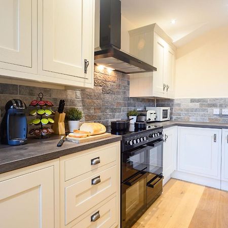 Beechwood House By Ty Sa - Icc & Celtic Manor Hotell Newport  Eksteriør bilde
